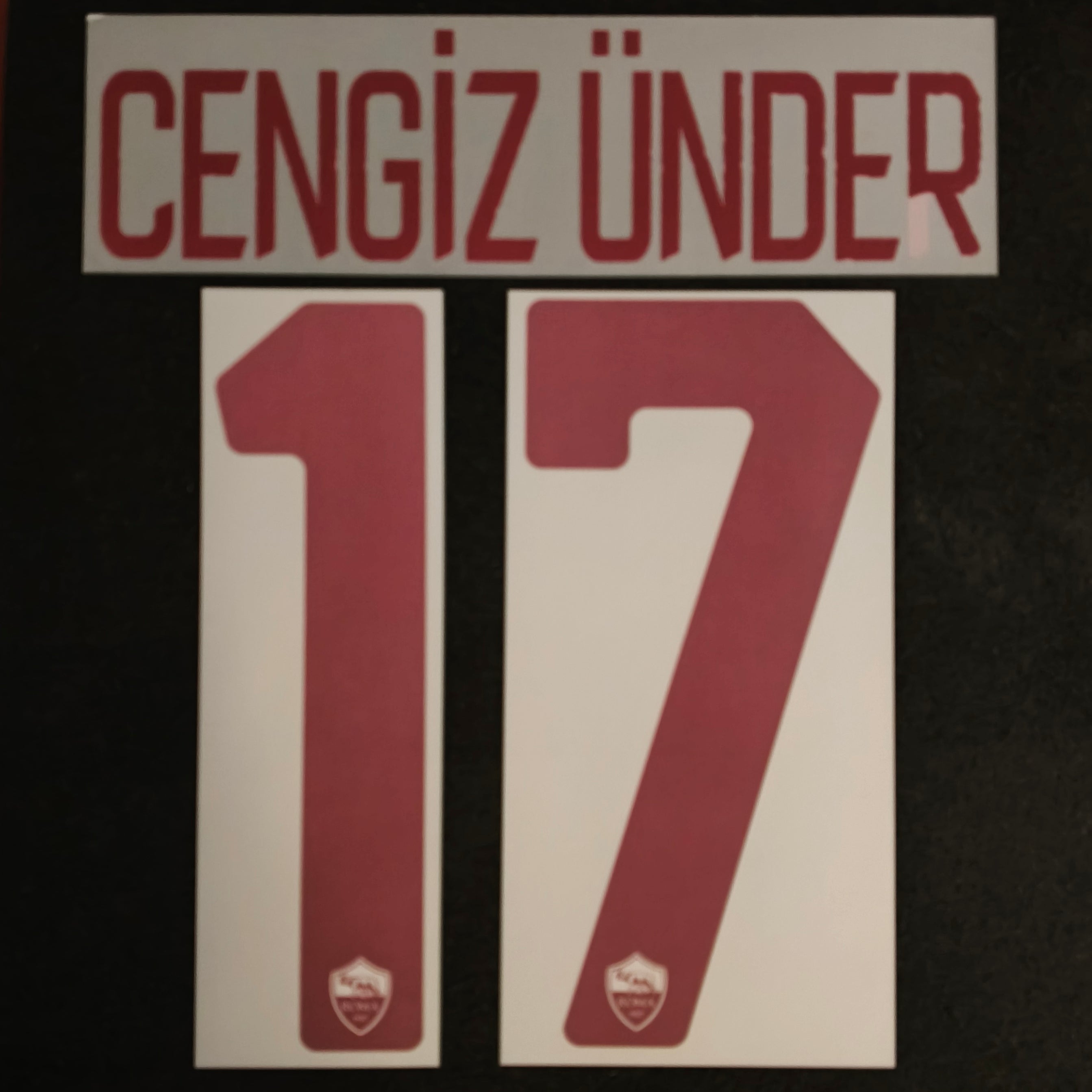 Cengiz Under nameset AS Roma