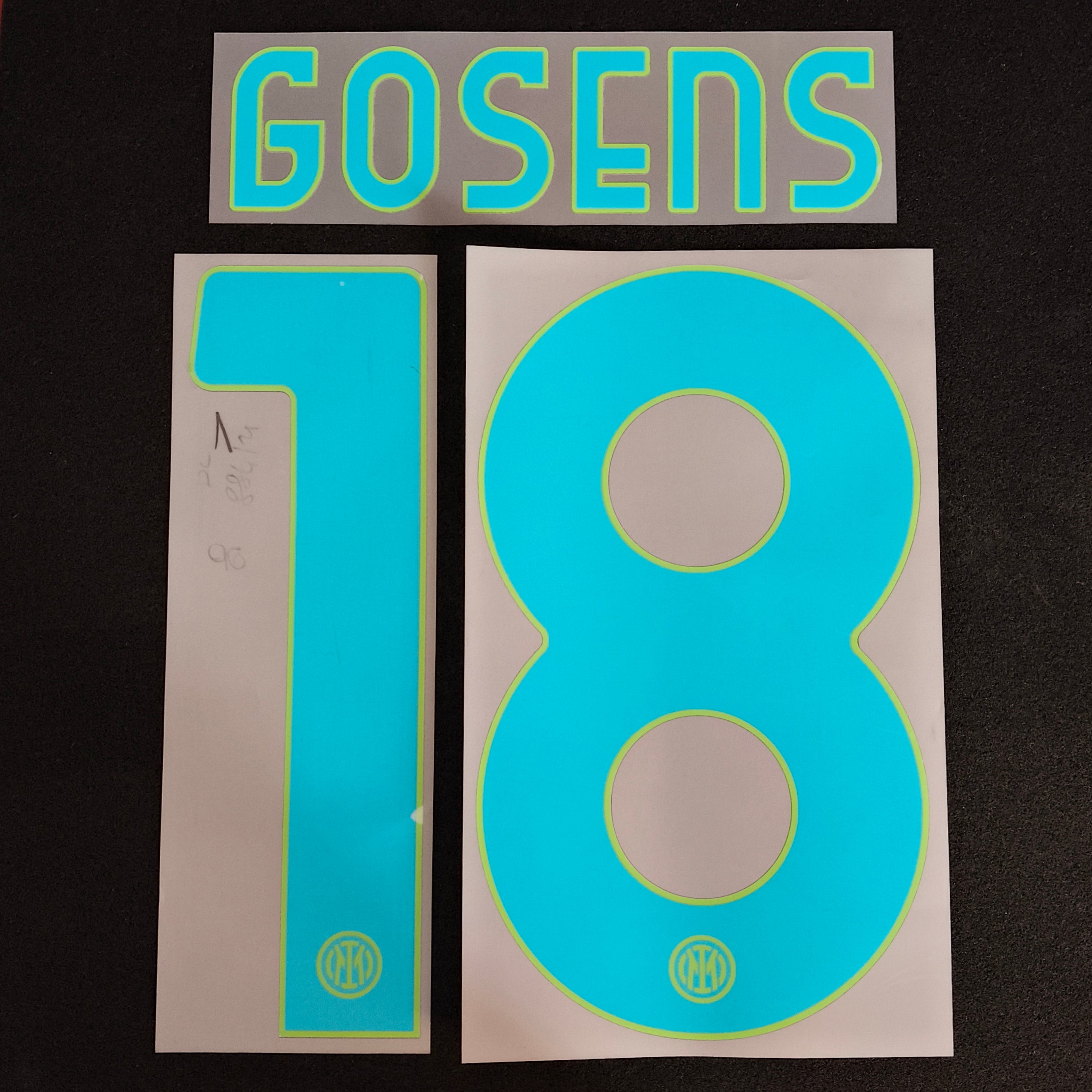 Gosens nameset FC Inter third