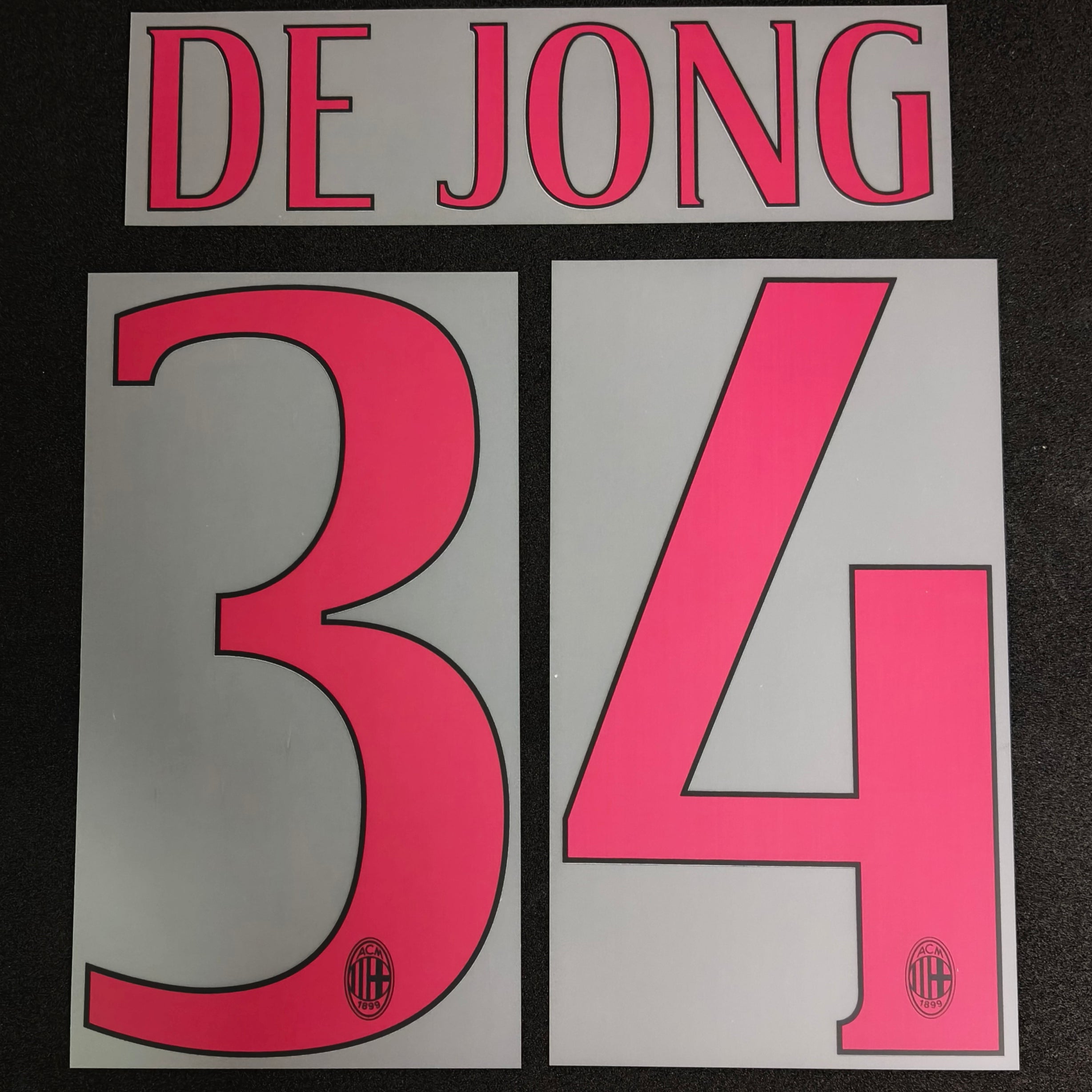 De Jong nameset AC Milan away