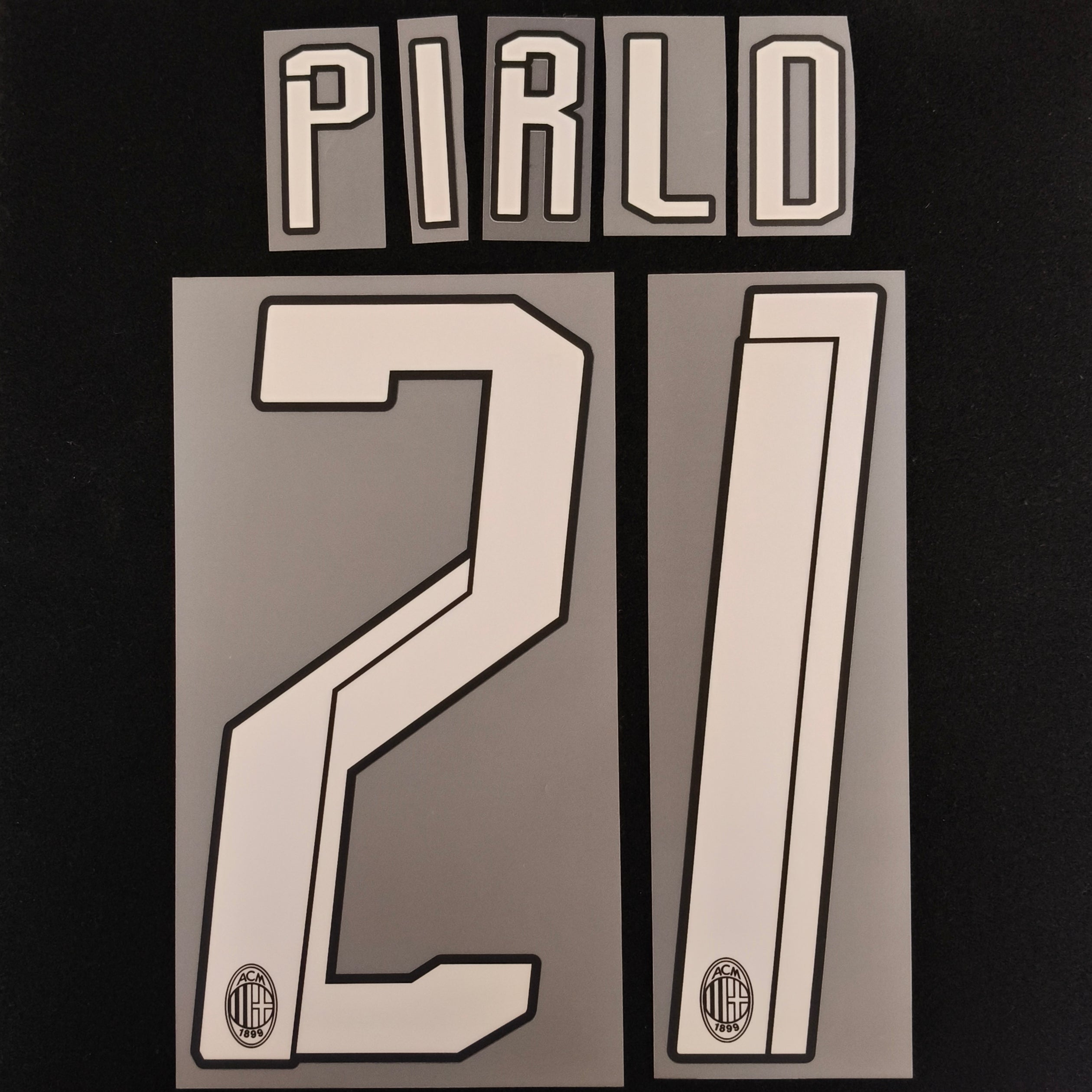 Pirlo nameset AC Milan home 07-08