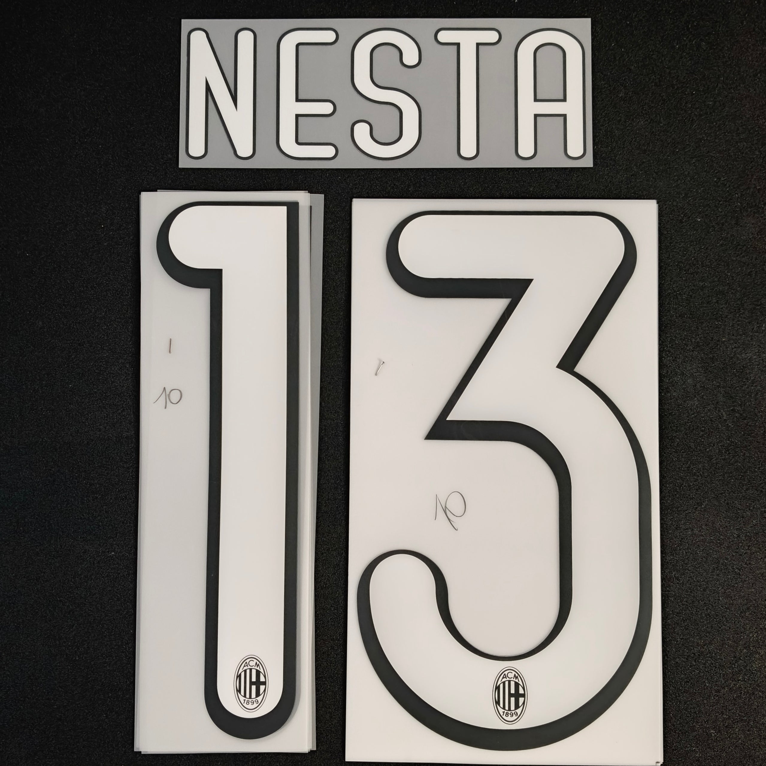 Nesta nameset AC Milan home