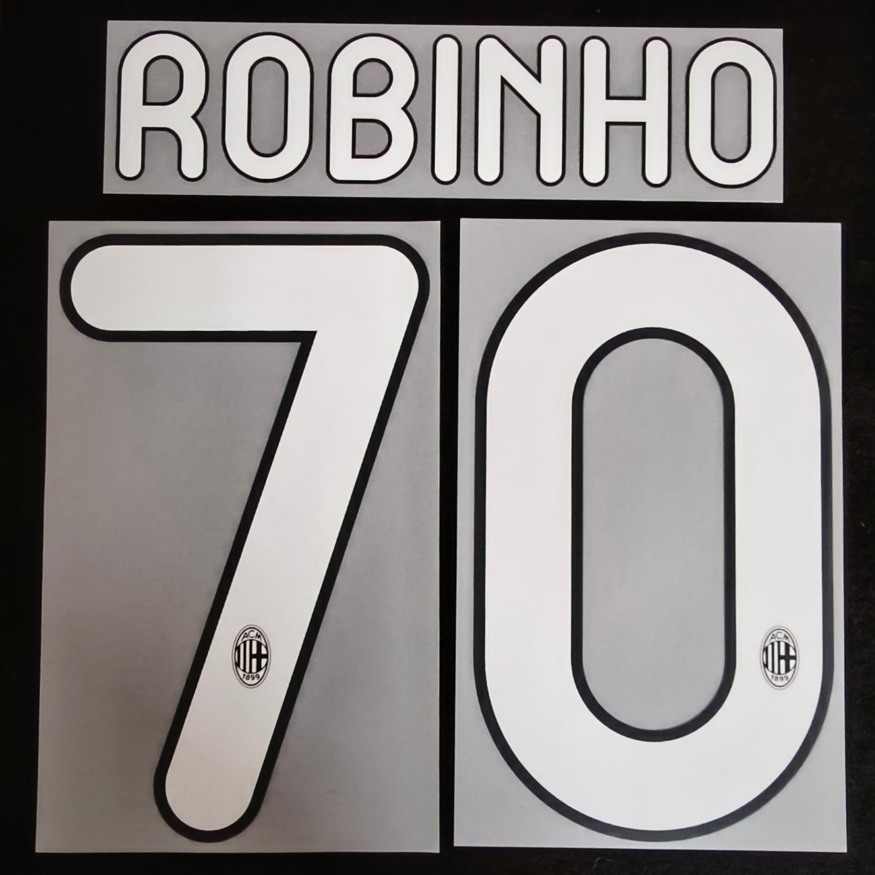 Robinho nameset AC milan